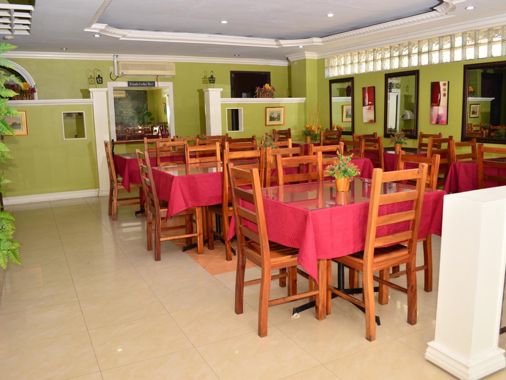 El Portal Inn Tagbilaran City Ngoại thất bức ảnh